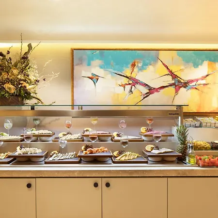 Bentley Old City-special Class Hotel