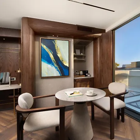 Bentley Old City-special Class Hotel