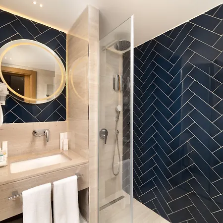 Bentley Old City-special Class 5*