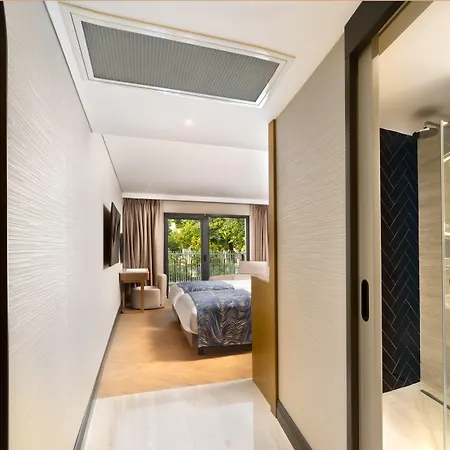 Hotel Bentley Old City-special Class