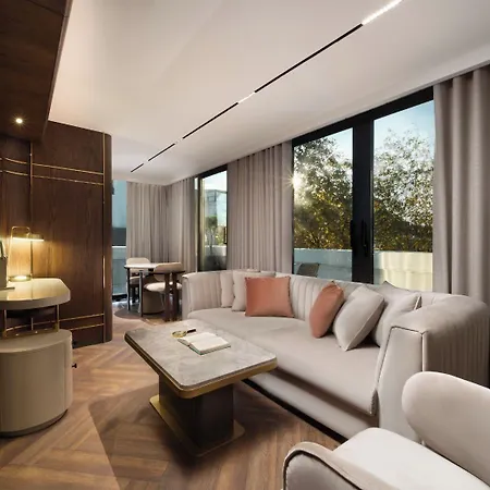 Bentley Old City-special Class Hotel