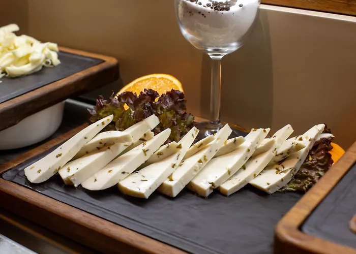 Bentley Old City-special Class