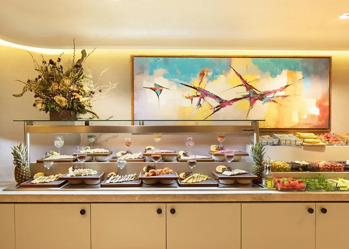 Bentley Old City-special Class Hotel